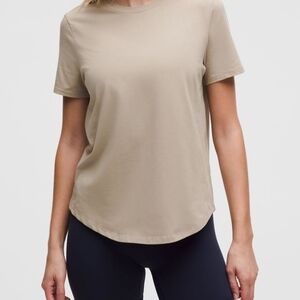 Lululemon Athletica Beige Short Sleeve Tee
